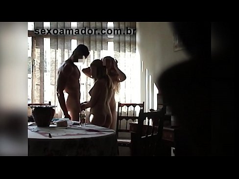 ❤️ جنسی دوست ایک دیو آدمی اور اس کے ساتھ ایک تھریسم کو مدعو کرتے ہیں۔ ❤️ مقعد فحش  ❌❤